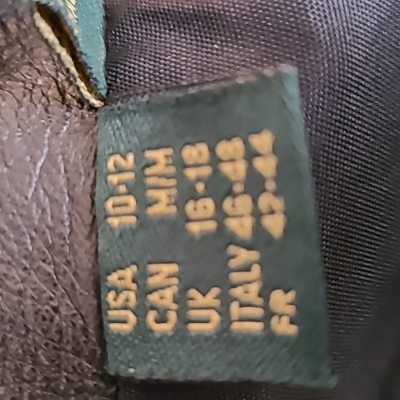 Men's Danier  Leather jacket.  Size M - Picture 6 of 6